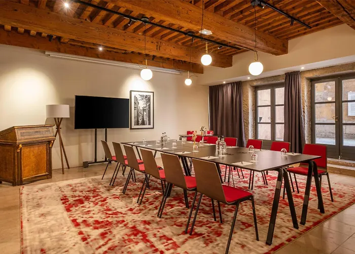 Cour des Loges Lyon, a Radisson Collection Hotel